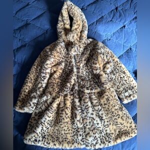Girls leopard print fuzzy coat